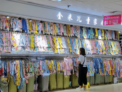 在徐州這個(gè)市場(chǎng)，買(mǎi)到的都是記憶，收獲的都是情懷